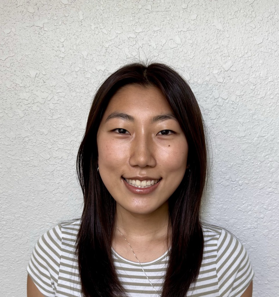 Chloe Lee, Treasurer